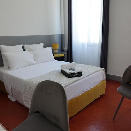 QUARTIER DES CREATEURS la plaine cours julien chambre privée dans appartement Marsella Exterior foto
