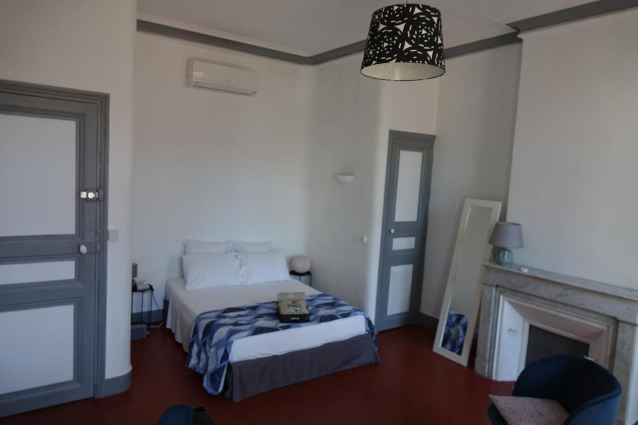 QUARTIER DES CREATEURS la plaine cours julien chambre privée dans appartement Marsella Exterior foto