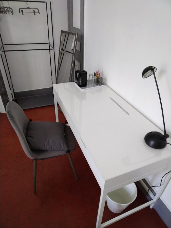 QUARTIER DES CREATEURS la plaine cours julien chambre privée dans appartement Marsella Exterior foto